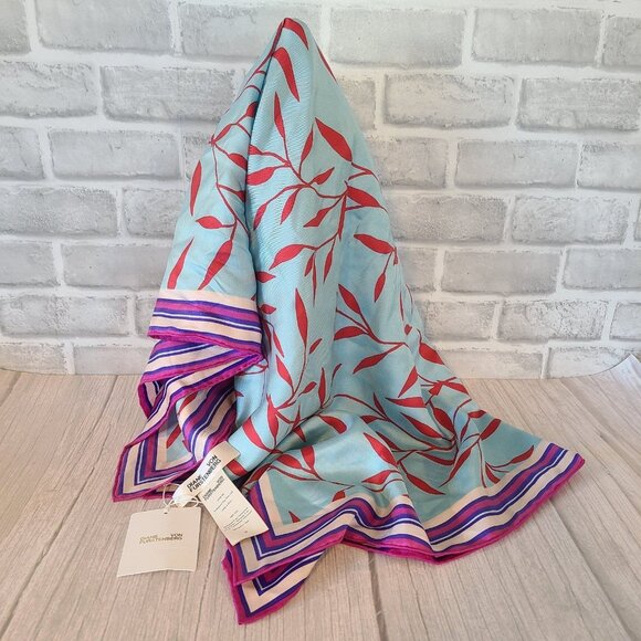 Diane von Furstenberg Silk Scarf Shelton Square Marine NEW Hand Rolled Stitched - Picture 1 of 7